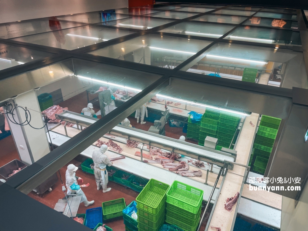 雲林【良作工場農業文創館】關於豬肉生產製程的豬豬主題觀光工廠