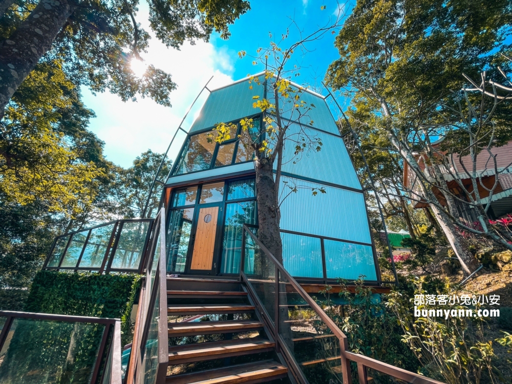 南庄【蘇維拉莊園】漂浮紅色列車與露營車，夢幻樹屋住一晚