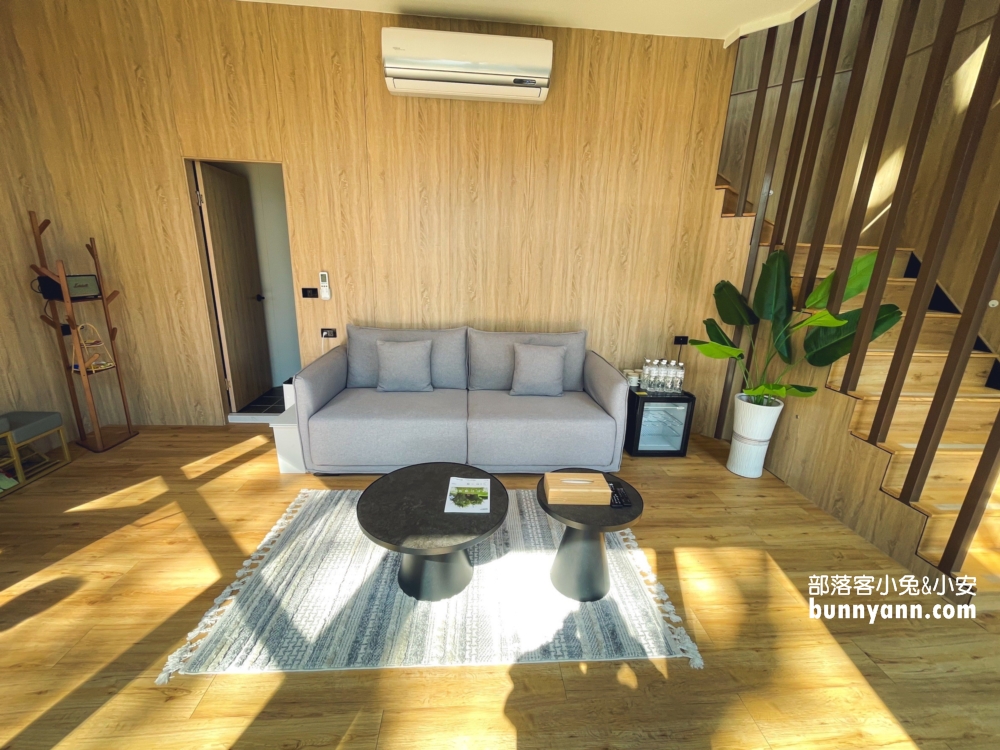 南庄【蘇維拉莊園】漂浮紅色列車與露營車，夢幻樹屋住一晚