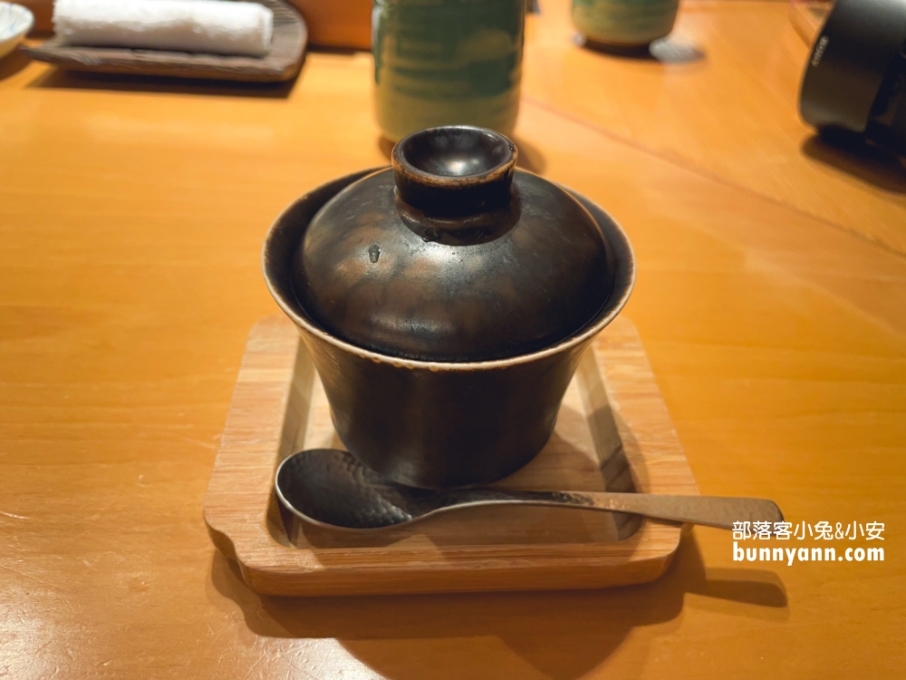 大安區美食推薦》初魚鮨泰順店，超頂級日式無菜單料理，廚師顏值高訂位超滿