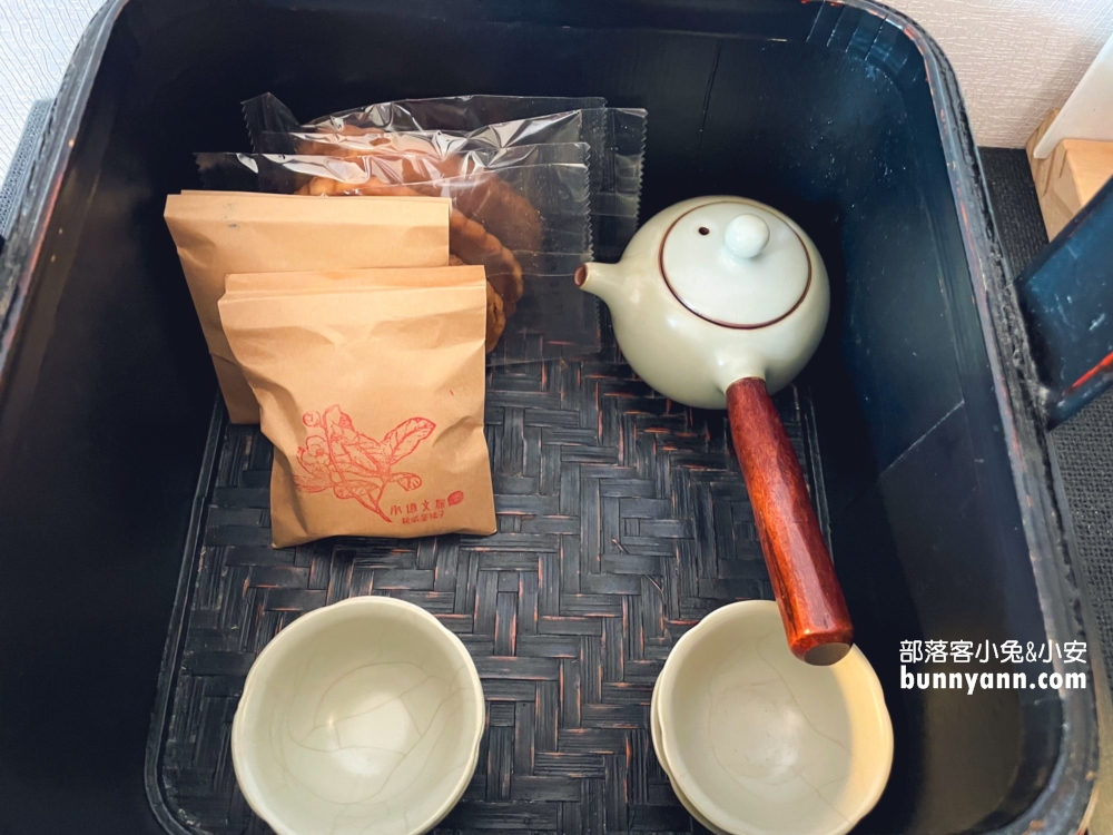 桃城茶樣子(承億文旅)，來住榻榻米房、無邊際泳池超美的。
