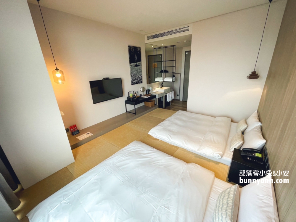 桃城茶樣子(承億文旅)，來住榻榻米房、無邊際泳池超美的。