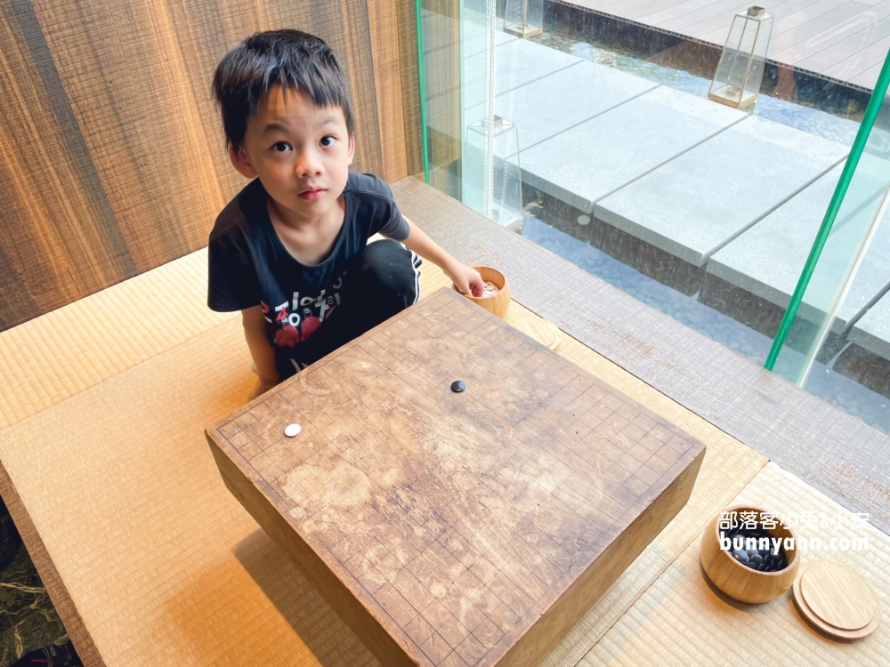 桃城茶樣子(承億文旅)，來住榻榻米房、無邊際泳池超美的。