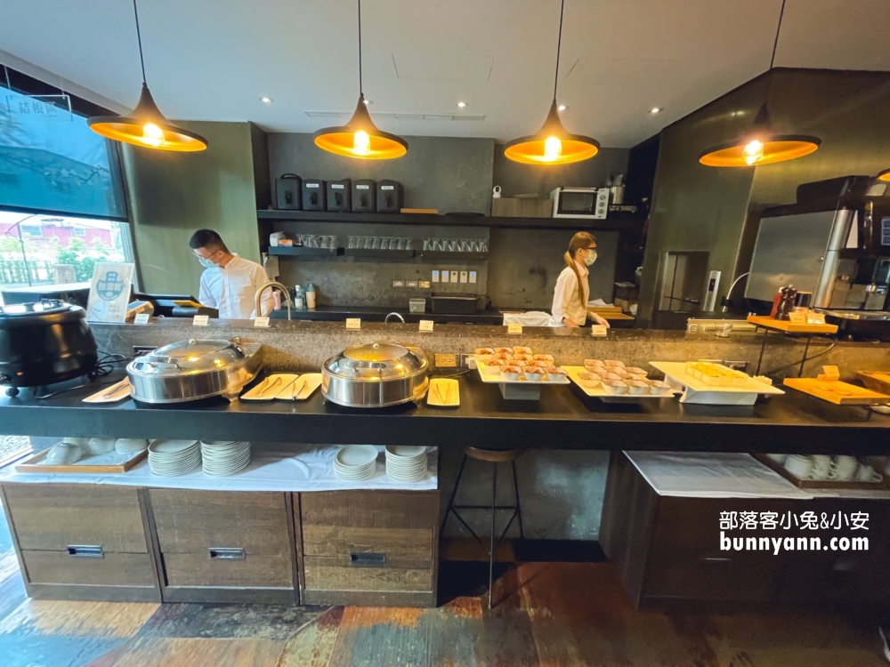 桃城茶樣子(承億文旅)，來住榻榻米房、無邊際泳池超美的。