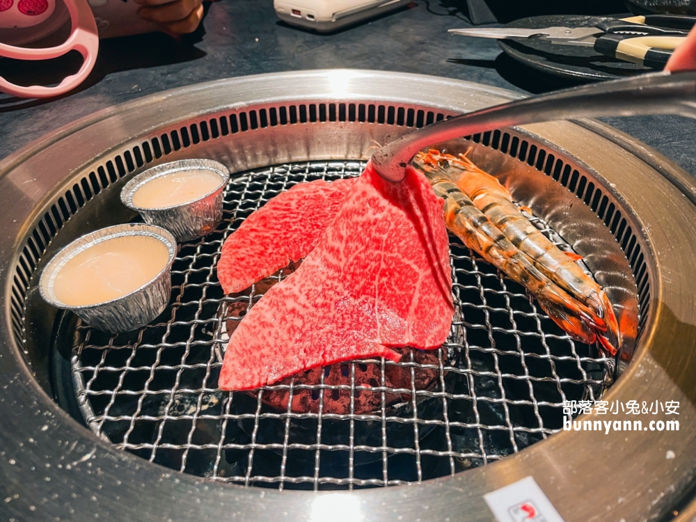2025【彰化燒肉推薦】脂本燒肉員林店，谷歌評論完美五星的頂級燒肉店。