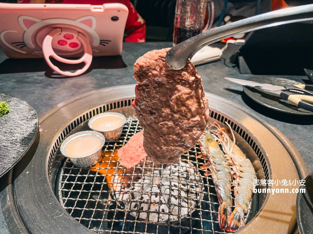 2025【彰化燒肉推薦】脂本燒肉員林店，谷歌評論完美五星的頂級燒肉店。