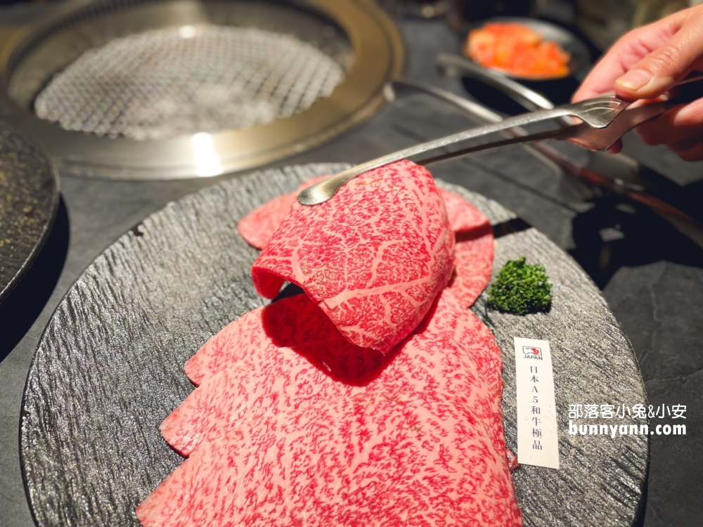 2025【彰化燒肉推薦】脂本燒肉員林店，谷歌評論完美五星的頂級燒肉店。