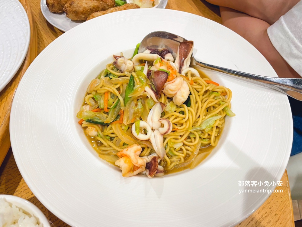 彰化美食推薦｜松柏軒景觀餐廳：靜賞日式松柏庭園，一邊享用星級料理超放鬆！