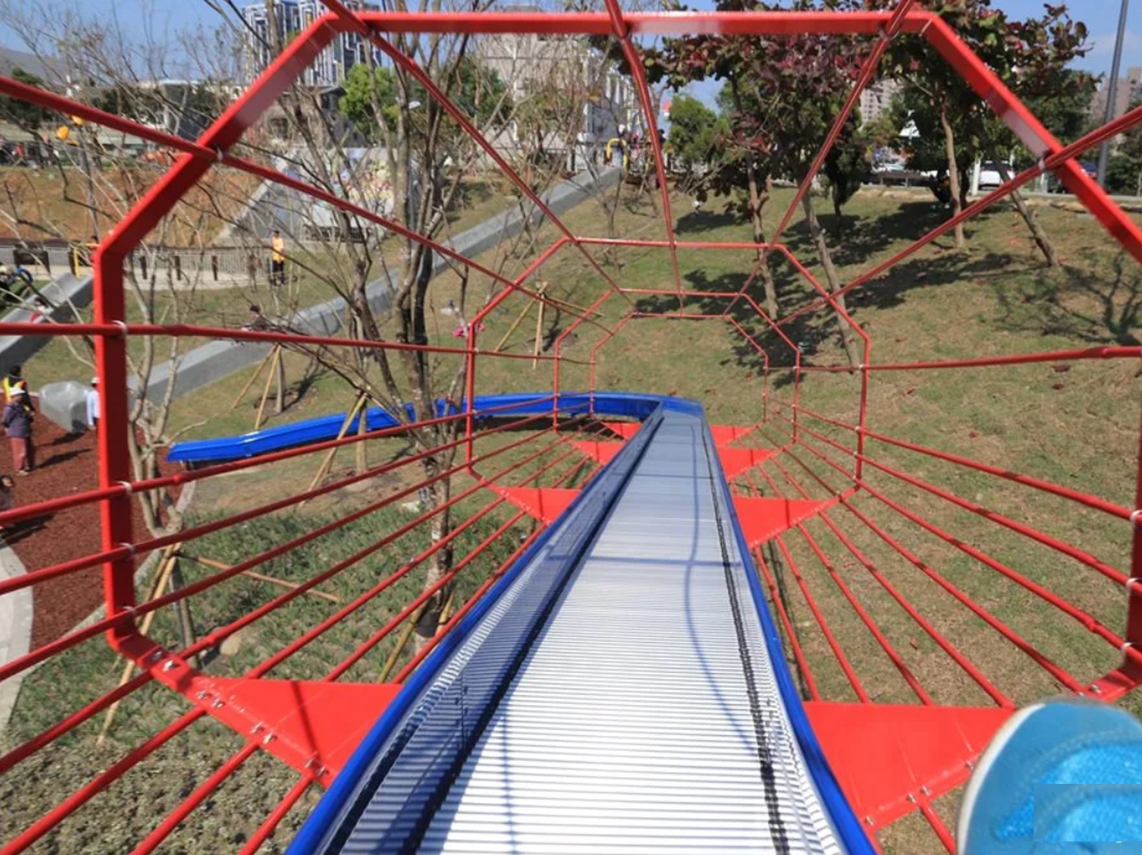 桃園「風禾公園」嗨玩滾輪溜滑梯，溜滑梯主題公園一日遊。