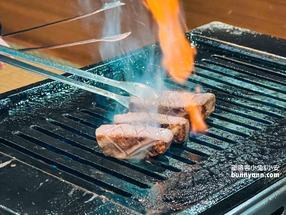 中壢「藏王極上燒肉餐酒館」特色就是日式居酒屋的裝潢與高品質的肉