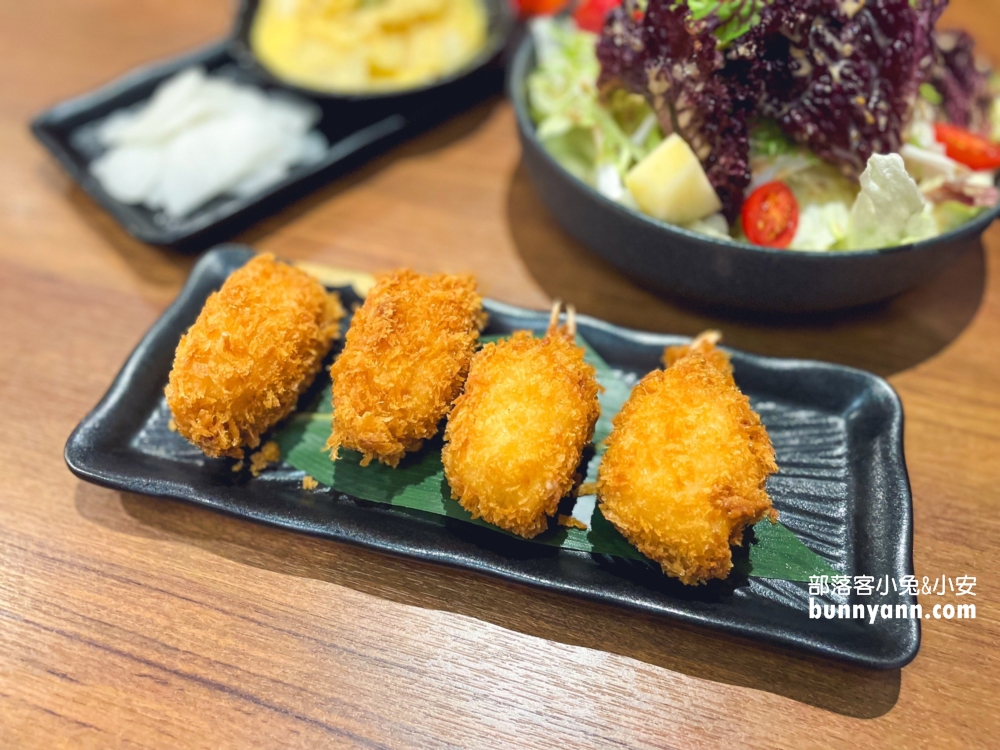 中壢「藏王極上燒肉餐酒館」特色就是日式居酒屋的裝潢與高品質的肉