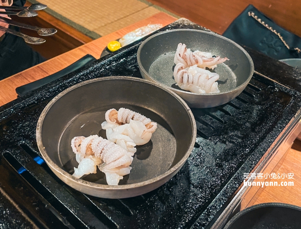 中壢「藏王極上燒肉餐酒館」特色就是日式居酒屋的裝潢與高品質的肉