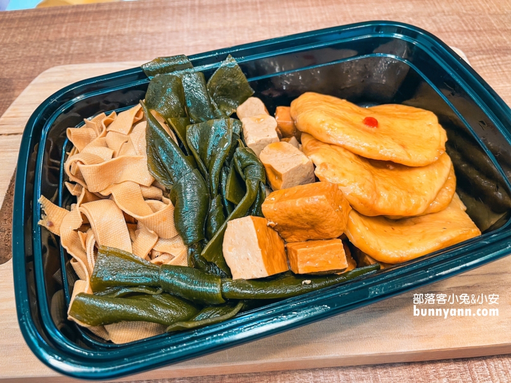 麻利蓮夢滷｜網路評價4.9顆星位在不起眼小巷生意也是很好的麻辣滷味