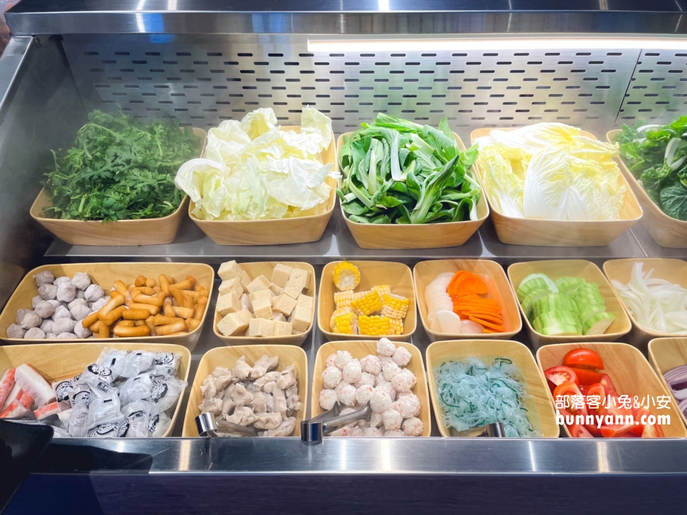 台中【一饌泰式銅盤燒烤火鍋北屯店】位於市區的高CP值燒烤店