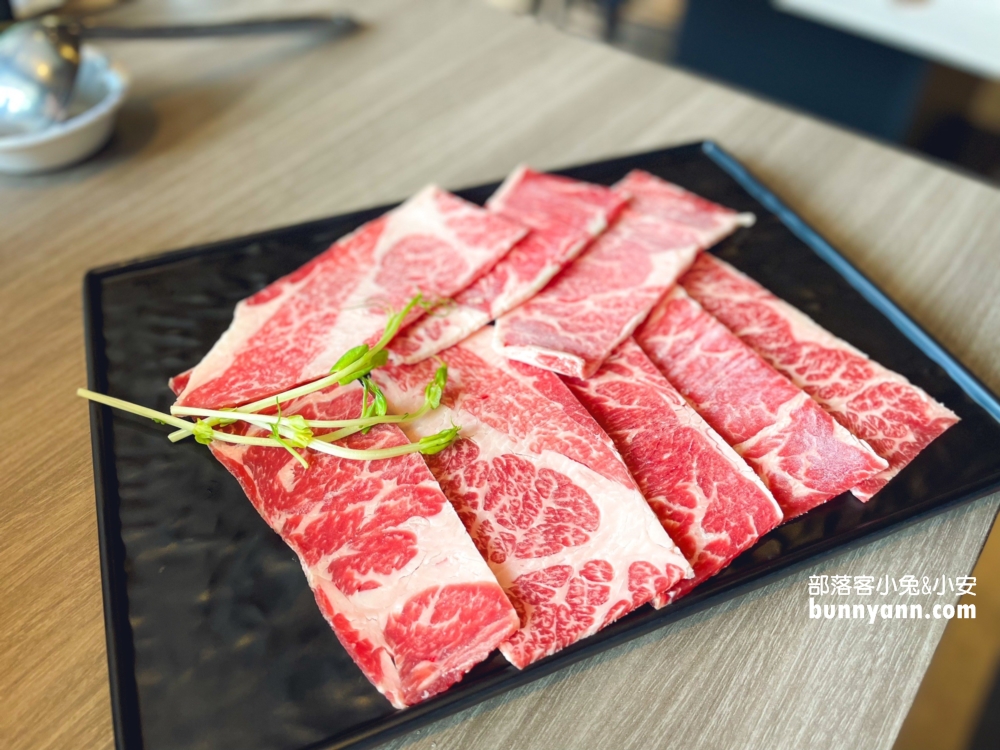 台中【一饌泰式銅盤燒烤火鍋北屯店】位於市區的高CP值燒烤店