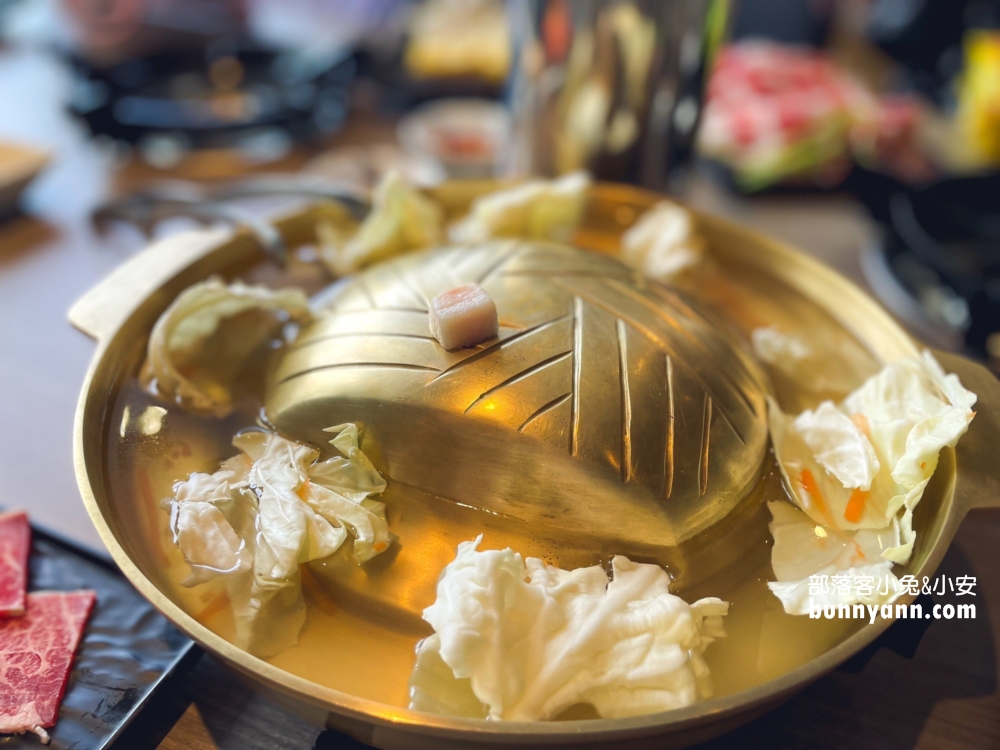 台中【一饌泰式銅盤燒烤火鍋北屯店】位於市區的高CP值燒烤店
