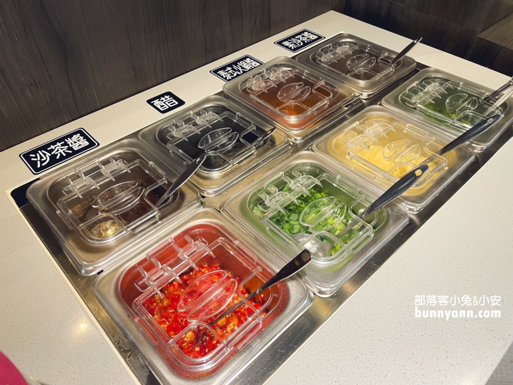 台中【一饌泰式銅盤燒烤火鍋北屯店】位於市區的高CP值燒烤店