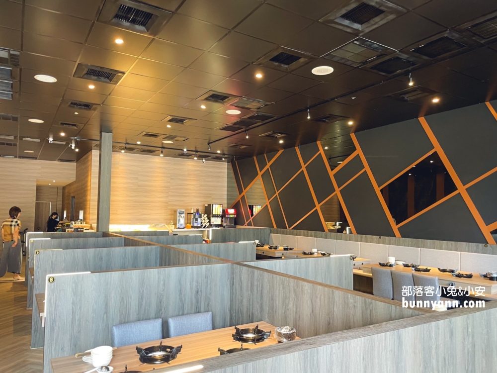 台中【一饌泰式銅盤燒烤火鍋北屯店】位於市區的高CP值燒烤店