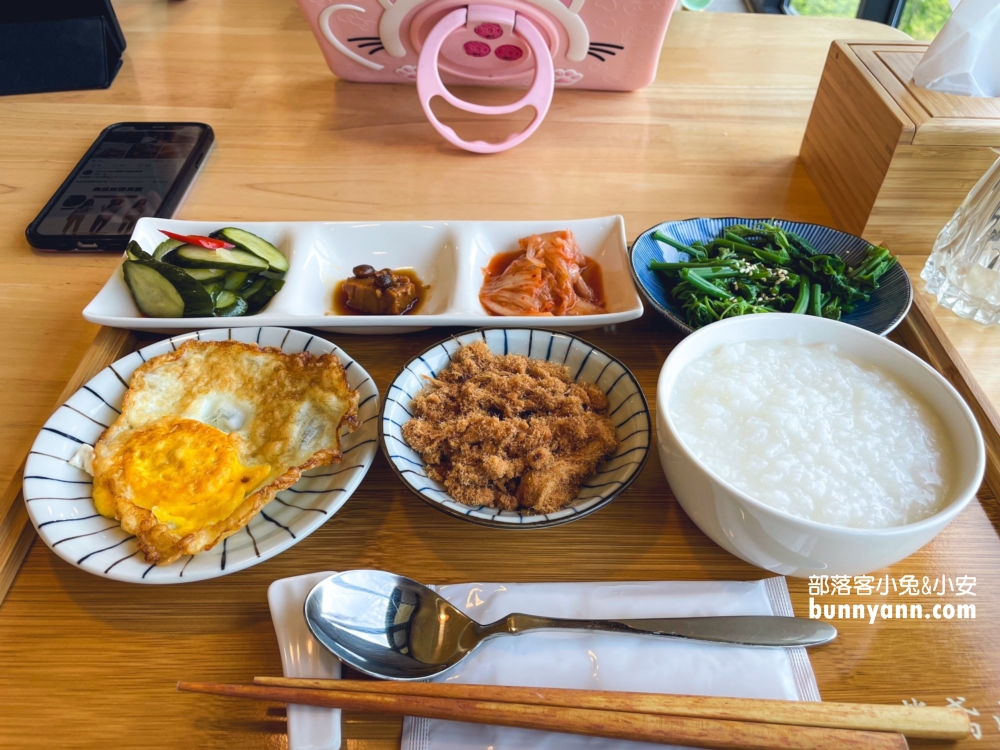 苗栗【紫鳶山城覓境莊園】能發現唯美的竹林步道、苗栗版抹茶山和歐洲小屋等豐富元素