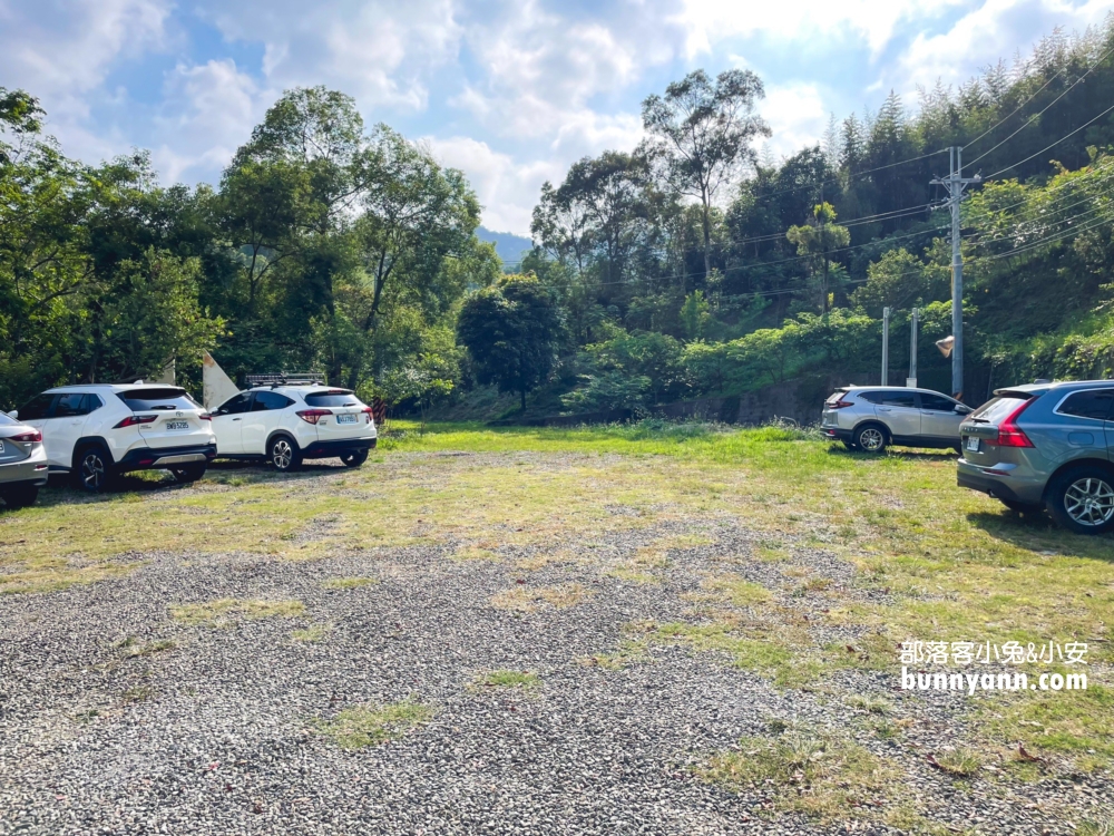 苗栗【紫鳶山城覓境莊園】能發現唯美的竹林步道、苗栗版抹茶山和歐洲小屋等豐富元素