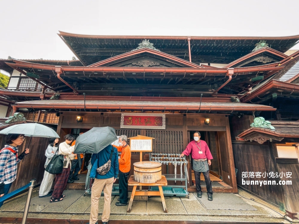 日本【道後溫泉】懶人包！道後溫泉商店街橘子果凍、汽泡飲超好喝!!