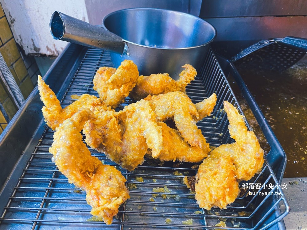 台妹炸雞翅五結店：在地人推薦讓人吮指的好吃炸雞桶