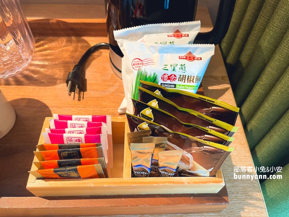 宜蘭【礁溪福朋喜來登酒店】不僅有整層親子區，戶外泳池景色更是無敵!