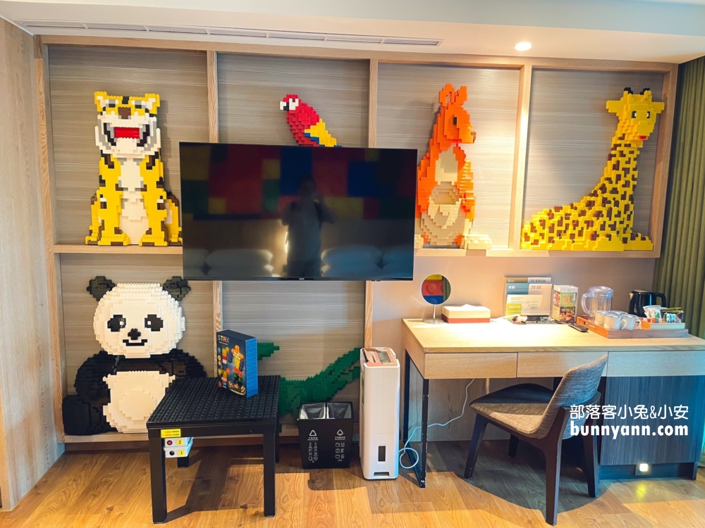 宜蘭【礁溪福朋喜來登酒店】不僅有整層親子區，戶外泳池景色更是無敵!