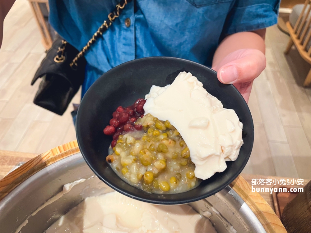 宜蘭【礁溪福朋喜來登酒店】不僅有整層親子區，戶外泳池景色更是無敵!