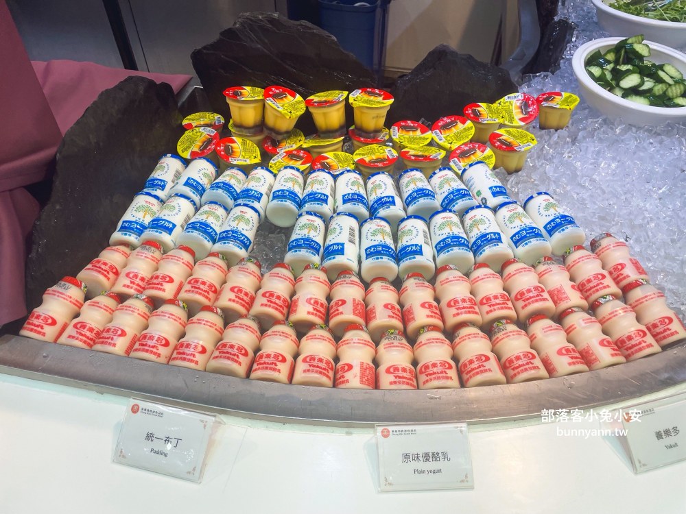 南投【承萬尊爵渡假酒店】超浮誇遊戲室，戶外南洋泳池玩起來