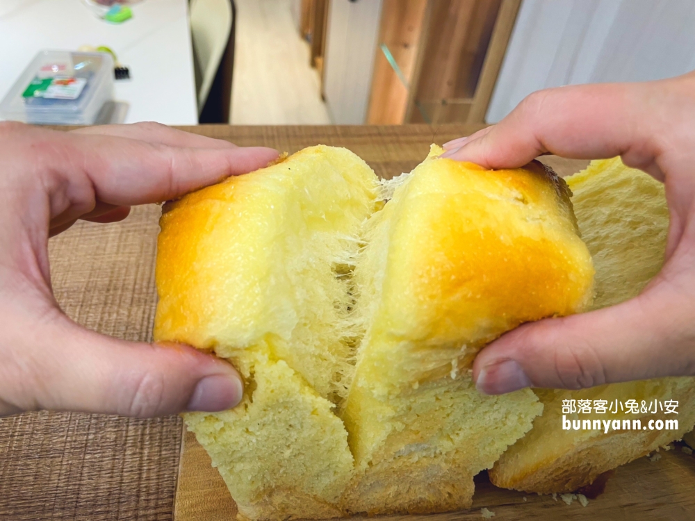 爆量蔥花太狂！中和安太座烘焙坊台式麵包必吃推薦