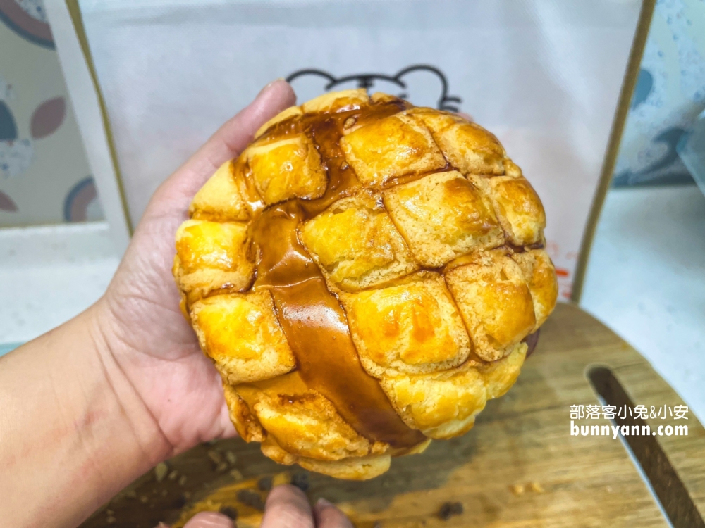 爆量蔥花太狂！中和安太座烘焙坊台式麵包必吃推薦