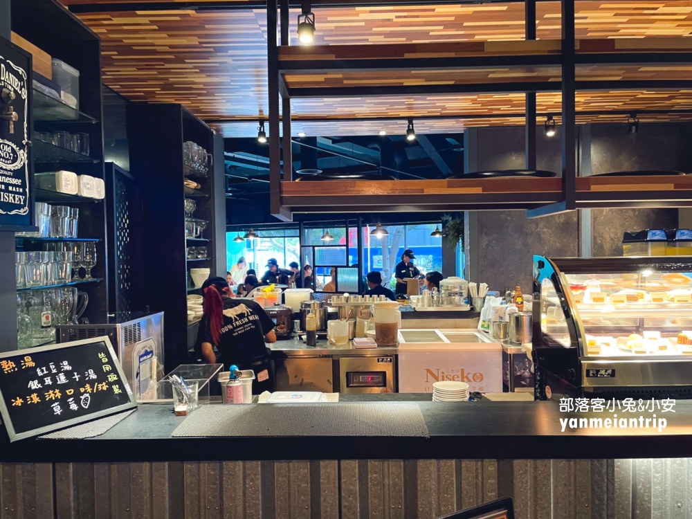 【森森燒肉台中中科店】怎樣點餐最划算？竟然還有自助吧吃到飽真棒
