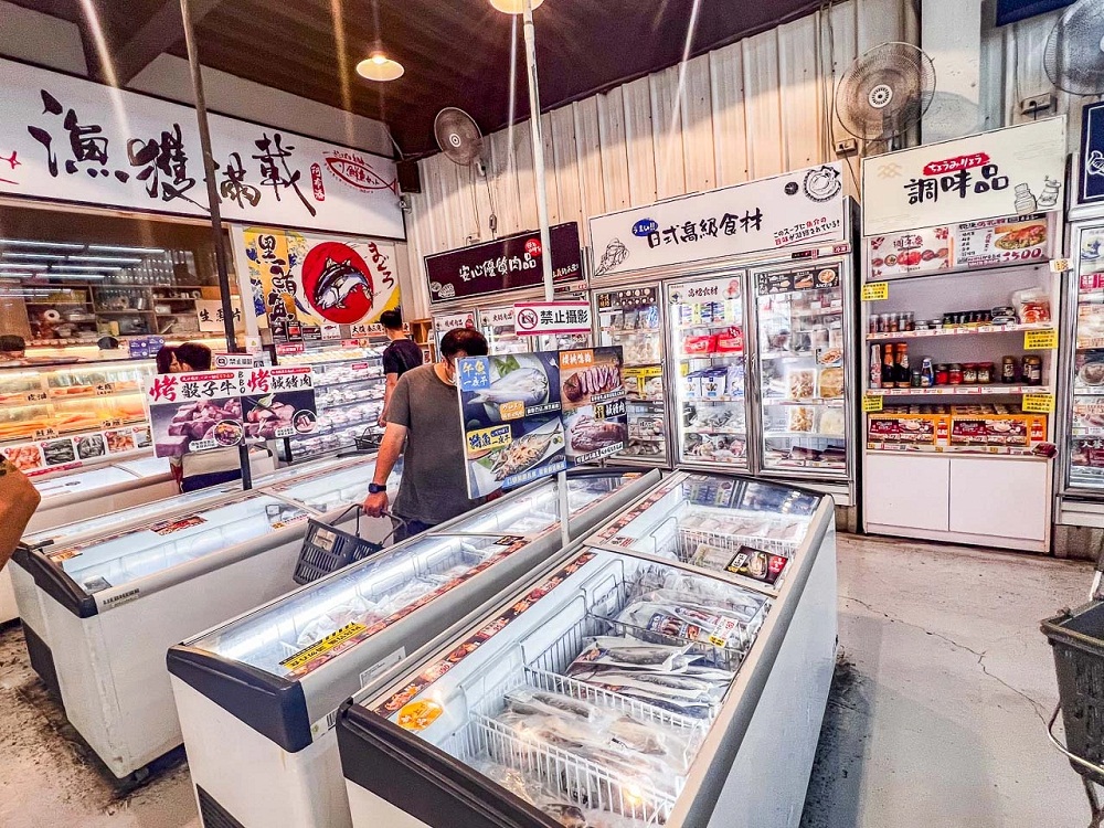 台中【阿布潘水產】台版築地市場，烤肉想買海鮮來這裡就對了！