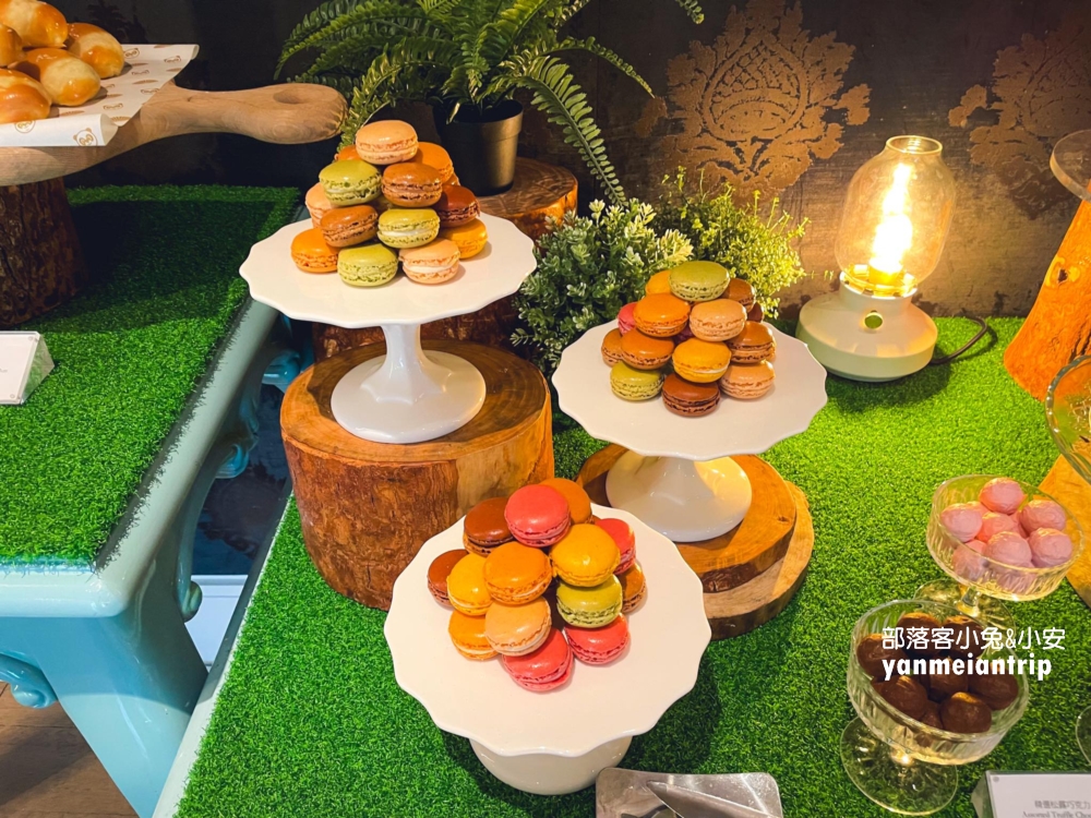 台北【文華CAFÉ】提供將近百道料理美食自助餐無限吃到飽