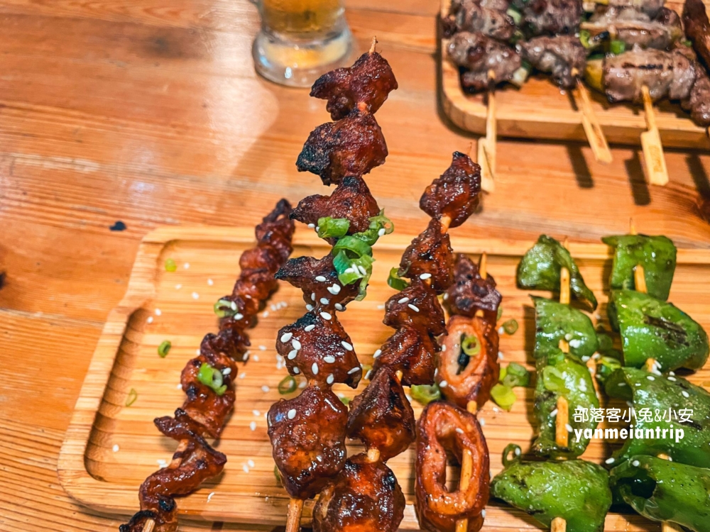 礁溪美食【路邊烤肉蘭礁店】居酒屋風格烤肉攤，大口吃肉加喝酒來這！