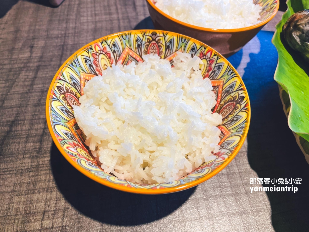 礁溪【PARTY泰烤魚餐廳】烤魚不但新鮮美味，價格還超親民，CP值爆表！
