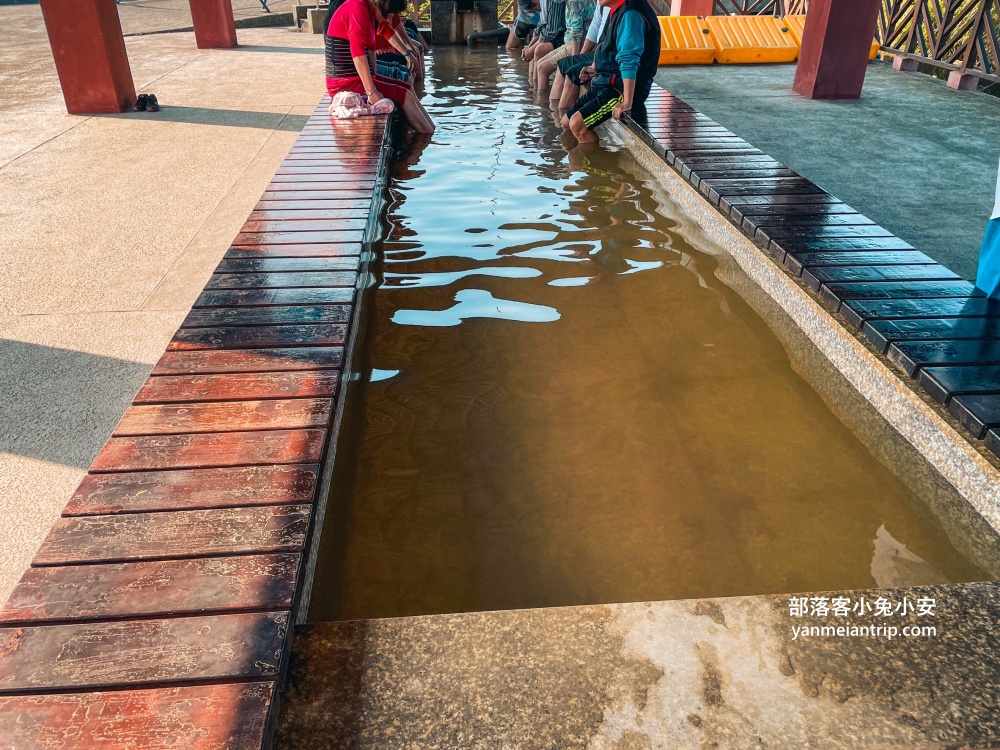 【大鵬足湯公園】免費足湯泡腳池，還能夠溫泉煮蛋實在好玩