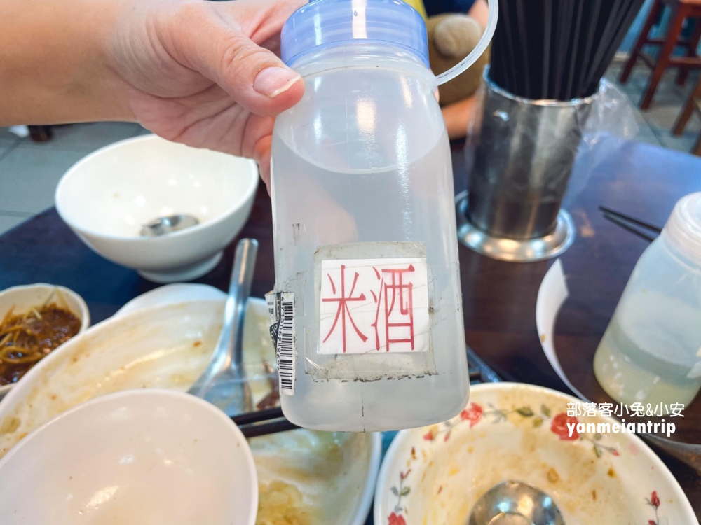 台南【億哥牛肉湯】南紡旁24小時牛肉湯店，Google4.1星並超過一萬則評論