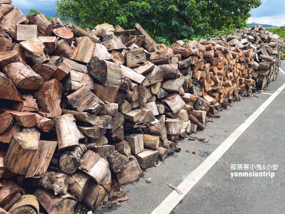 【大老二石窯雞】淡水好吃的脆皮雞餐廳，戶外有超大停車場