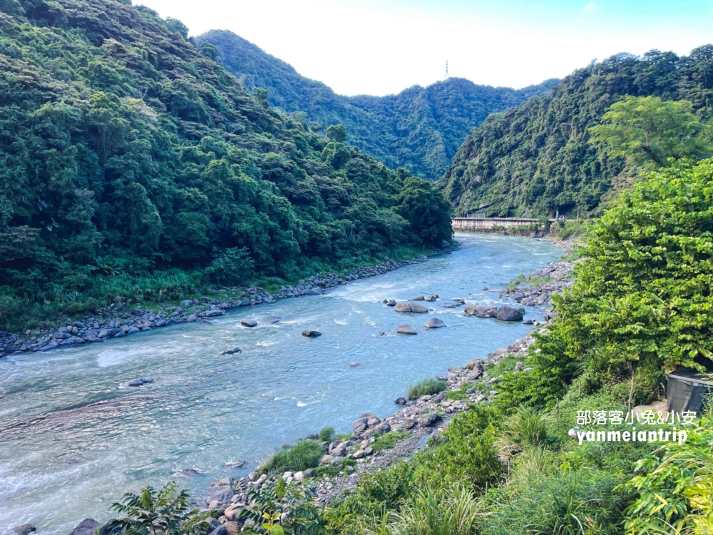 烏來「日月光溫泉山莊」深山美人溫泉，來場悠閒泡湯之旅