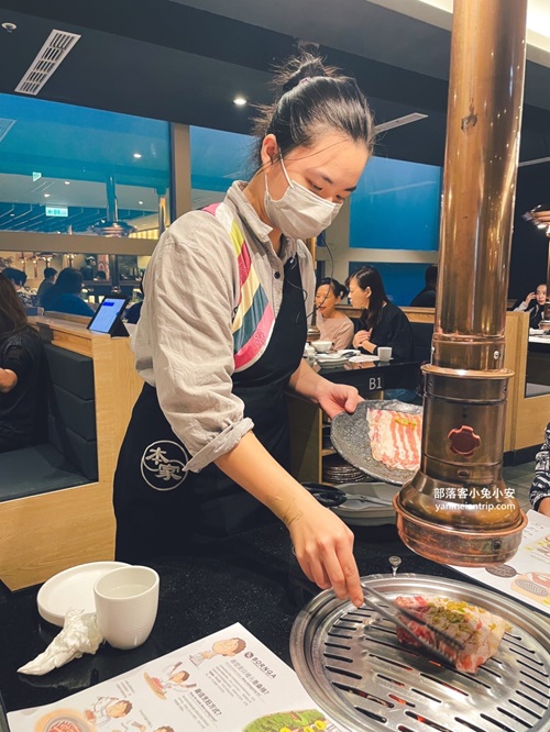 黑白大廚開的「本家BORNGA韓式燒肉」敦南店乾淨又衛生,訂位及菜單介紹給你認識