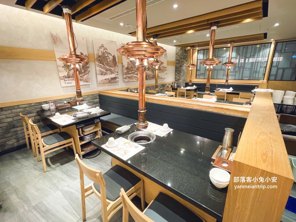 黑白大廚開的「本家BORNGA韓式燒肉」敦南店乾淨又衛生,訂位及菜單介紹給你認識