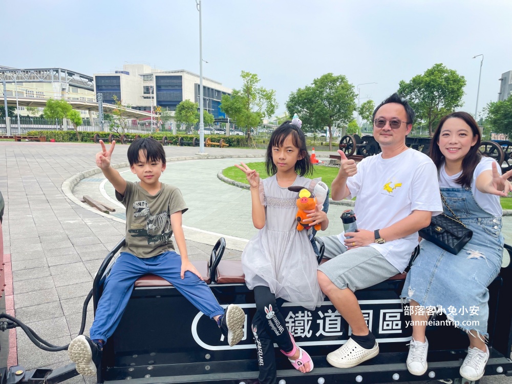 屏東【潮州鐵道園區】100元門票的火車園區，景色、火車頭和博物館每樣都精彩
