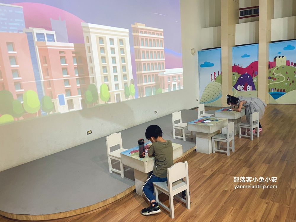 屏東「潮州鐵道園區」有關於火車的鐵道園區，一票玩到底好划算