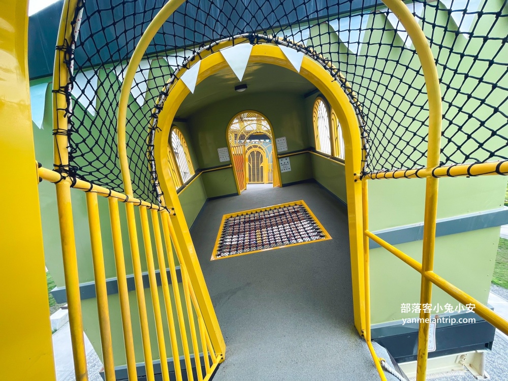 屏東「林邊蓮霧公園」最吸引人地方就是蓮霧主題及飛天火車