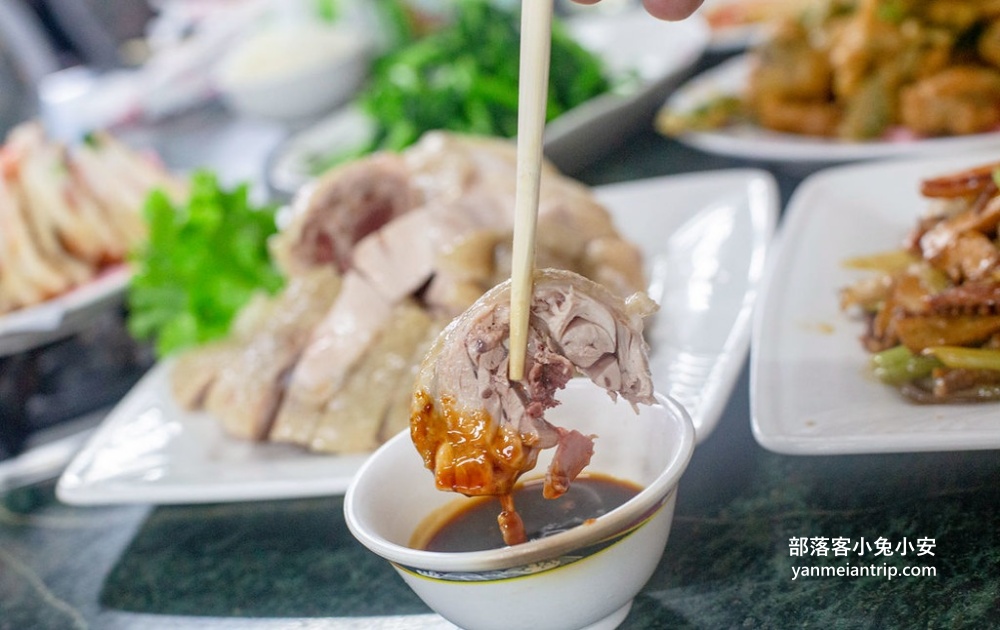 台北《六窟溫泉餐廳》陽明山上相當知名的美食與泡湯勝地