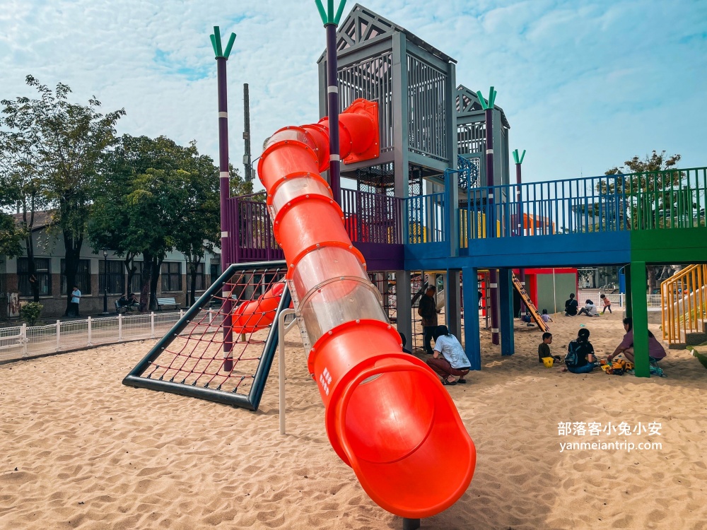 台南好玩地方》仁德運動公園，小火車主題造型親子公園
