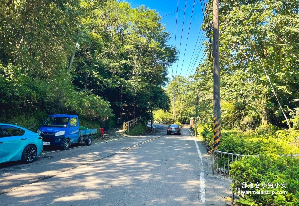 萬里【安安土雞城】沒有門牌跟地址的深山餐廳，白斬雞跟薑母鴨好好吃 @小兔小安*旅遊札記