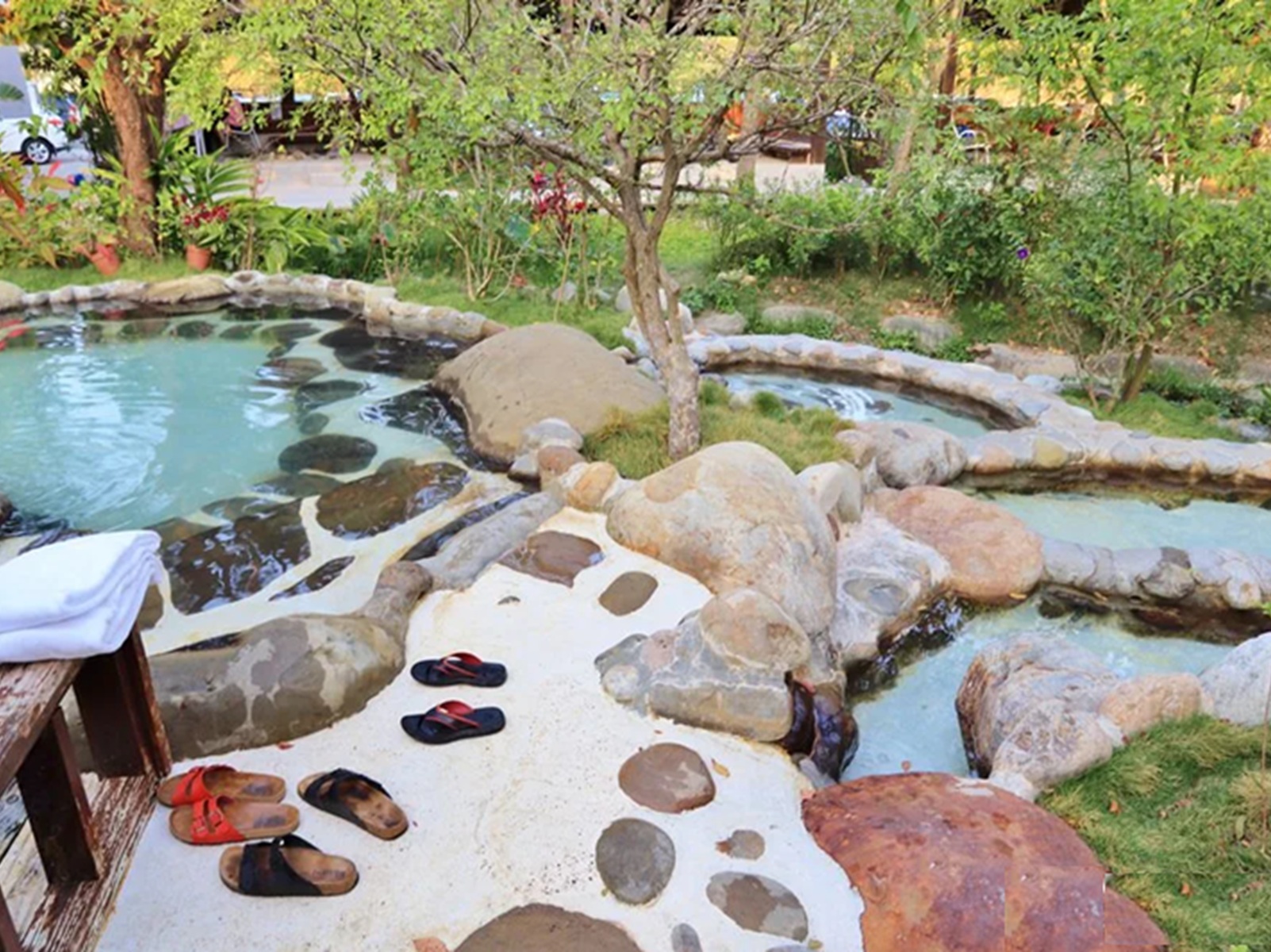 大湖石湯溫泉 大湖石湯溫泉